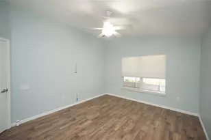 5225 Algerine Pl, Wesley Chapel, FL 33544 - Photo 21