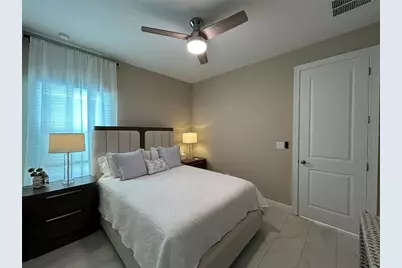 6085 Hidden Branch Drive, Apollo Beach, FL 33572 - Photo 13