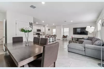 5667 Chorleywood Lane, Wesley Chapel, FL 33545 - Photo 23