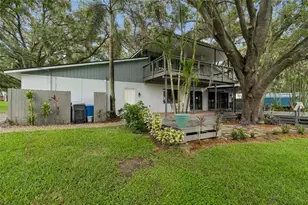1904 Capri Rd, Valrico, FL 33594 - Photo 43