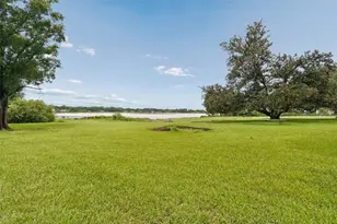 1904 Capri Rd, Valrico, FL 33594 - Photo 51