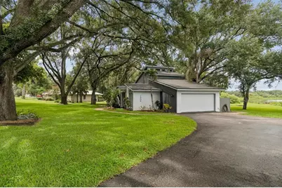 1904 Capri Road, Valrico, FL 33594 - Photo 9