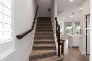 351 Surfside Ave NE, Saint Petersburg, FL 33716 - Photo 17