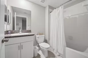 4459 Globe Thistle Dr, Tampa, FL 33619 - Photo 33