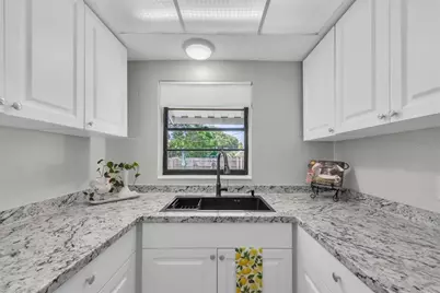 4415 13th Avenue N, Saint Petersburg, FL 33713 - Photo 11