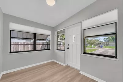 4415 13th Avenue N, Saint Petersburg, FL 33713 - Photo 5