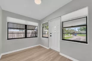 4415 13th Ave N, Saint Petersburg, FL 33713 - Photo 5