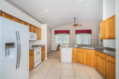 3254 Stonebridge Trail, Valrico, FL 33596 - Photo 15