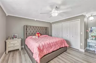2339 Kings Point Dr, Largo, FL 33774 - Photo 47