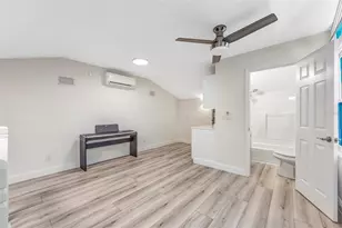 2339 Kings Point Dr, Largo, FL 33774 - Photo 61