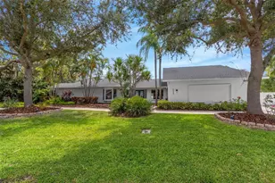 2339 Kings Point Dr, Largo, FL 33774 - Photo 77