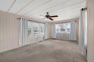 6004 Alpine Dr, Zephyrhills, FL 33542 - Photo 9