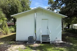 3403 Lindell Ave, Tampa, FL 33610 - Photo 11