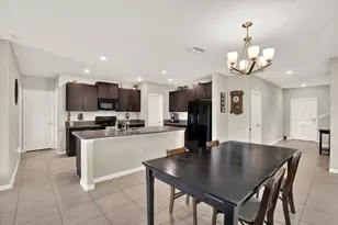 7505 Samuel Ivy Dr, Tampa, FL 33619 - Photo 9