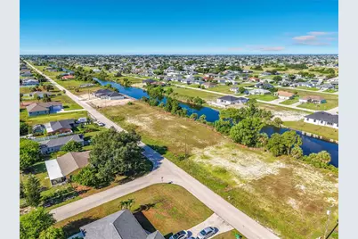 2830 NE 6th Avenue, Cape Coral, FL 33909 - Photo 11