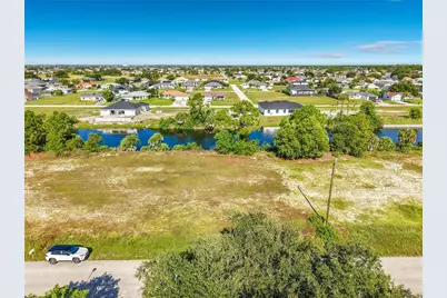 2830 NE 6th Avenue, Cape Coral, FL 33909 - Photo 13