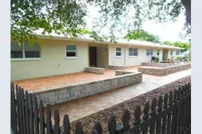 7100 Dartmouth Avenue N #3, Saint Petersburg, FL 33710 - Photo 1
