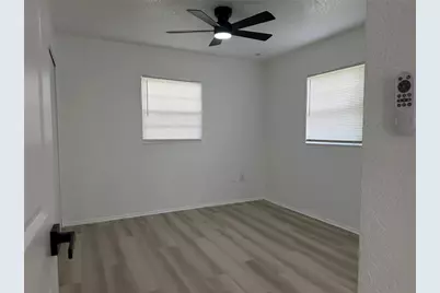 1102 E 108th Avenue, Tampa, FL 33612 - Photo 7