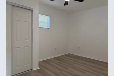 1102 E 108th Avenue, Tampa, FL 33612 - Photo 11