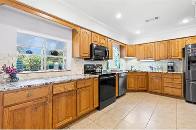 1950 Rebecca Drive, Clearwater, FL 33764 - Photo 5