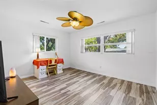 1950 Rebecca Dr, Clearwater, FL 33764 - Photo 11