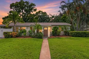 4392 Walnut St NE, Saint Petersburg, FL 33703 - Photo 1