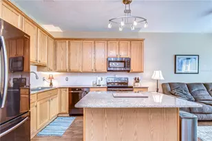 9328 Stone River Pl, Riverview, FL 33578 - Photo 11