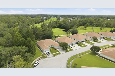 5852 Autumn Shire, Zephyrhills, FL 33541 - Photo 3