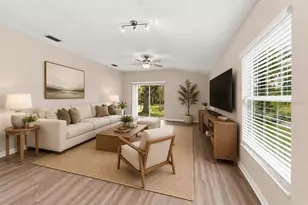 5852 Autumn Shire, Zephyrhills, FL 33541 - Photo 5