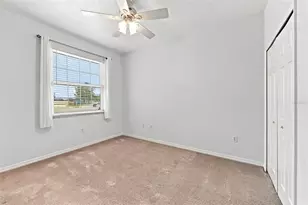 5852 Autumn Shire, Zephyrhills, FL 33541 - Photo 21