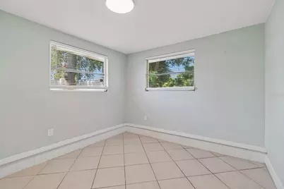 516 64th Street S, Saint Petersburg, FL 33707 - Photo 39