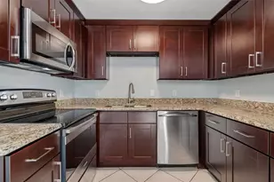 516 64th St S, Saint Petersburg, FL 33707 - Photo 21