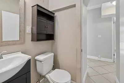 516 64th Street S, Saint Petersburg, FL 33707 - Photo 37