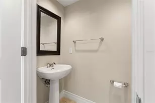 449 S 12th St, Tampa, FL 33602 - Photo 7