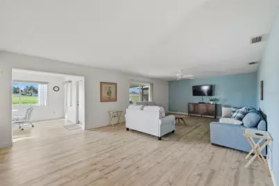 2118 Harleston Place #212, Sun City Center, FL 33573 - Photo 5