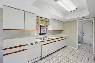 1304 Leland Dr, Sun City Center, FL 33573 - Photo 15