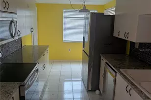 9436 Glen Moor Ln, Port Richey, FL 34668 - Photo 5