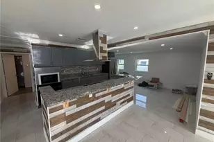 5103 N 30th St, Tampa, FL 33610 - Photo 9