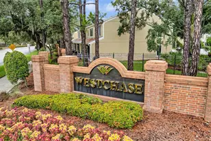 12450 Berkeley Square Dr, Tampa, FL 33626 - Photo 29