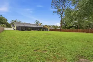 15127 Pennington Rd, Tampa, FL 33624 - Photo 71