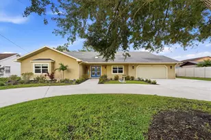15127 Pennington Rd, Tampa, FL 33624 - Photo 1