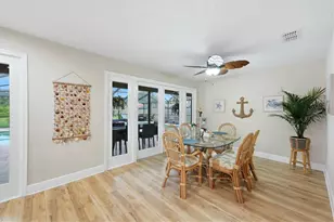 15127 Pennington Rd, Tampa, FL 33624 - Photo 29