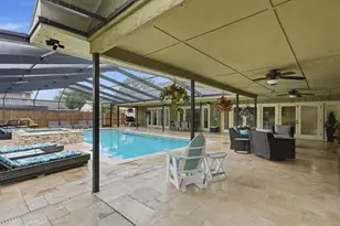 15127 Pennington Rd, Tampa, FL 33624 - Photo 59