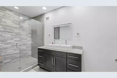 15127 Pennington Road, Tampa, FL 33624 - Photo 55