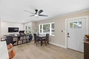 4300 28th Ave N, Saint Petersburg, FL 33713 - Photo 13