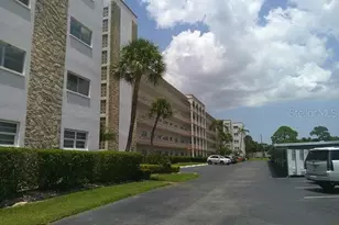 5603 80th St N, Saint Petersburg, FL 33709 - Photo 1