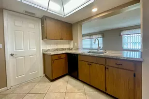4425 96th Ave N, Pinellas Park, FL 33782 - Photo 9