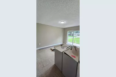 2407 Idlewild Street, Lakeland, FL 33801 - Photo 9