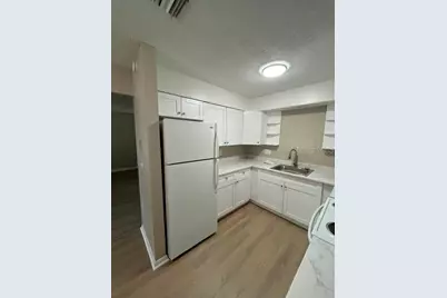 2407 Idlewild Street, Lakeland, FL 33801 - Photo 3