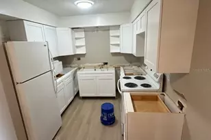 2407 Idlewild St, Lakeland, FL 33801 - Photo 3